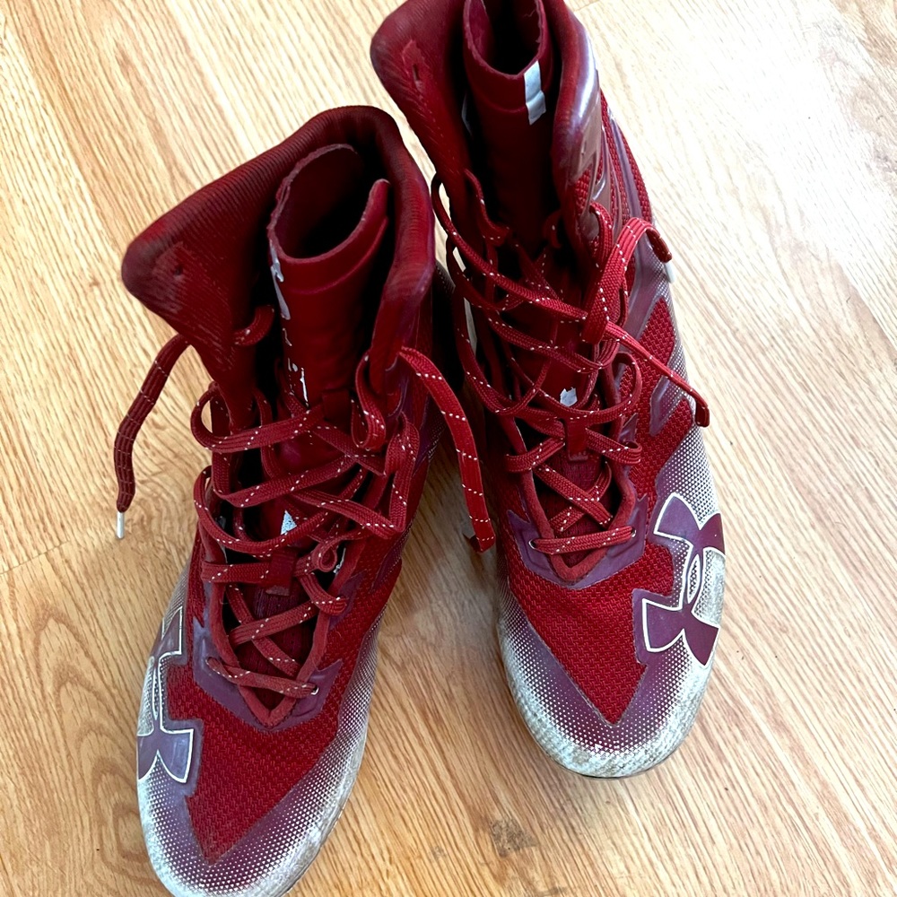 Under armor cleats